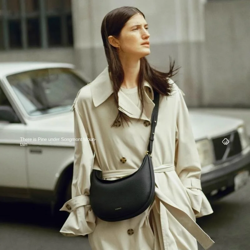 Songmont Women Shoulder Bag Crescent Soft Leather Elegant Commuter Off The Street Versatile Niche Luxury Texture Women Bag - Image 4